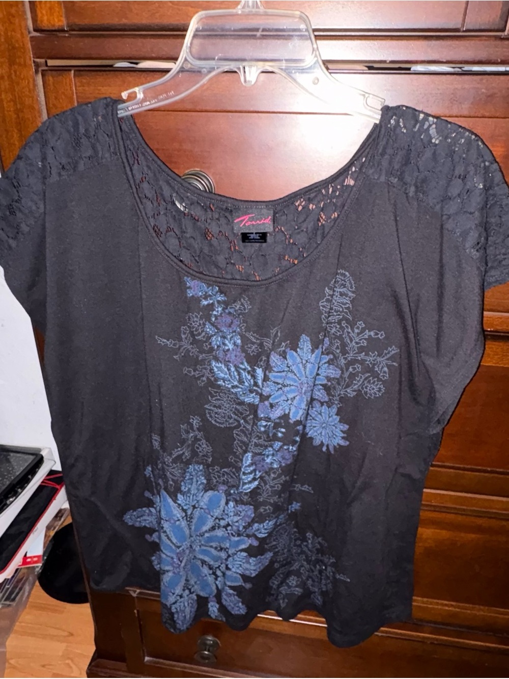 torrid Black Short-Sleeve Tee with Blue Floral Print and Lace Yoke